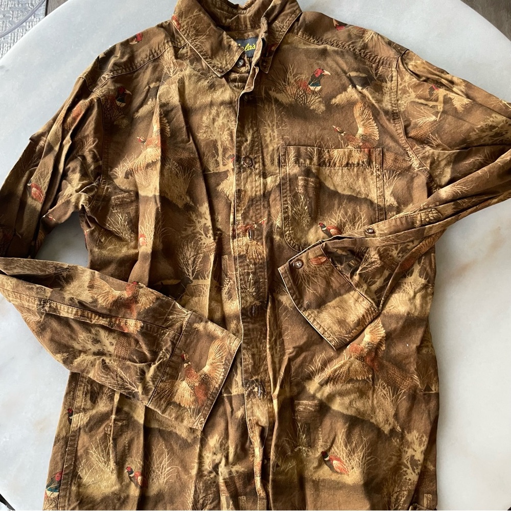 Cabelas Men's Brown Printed Button-Up Jacket with Gamebird Motif size M